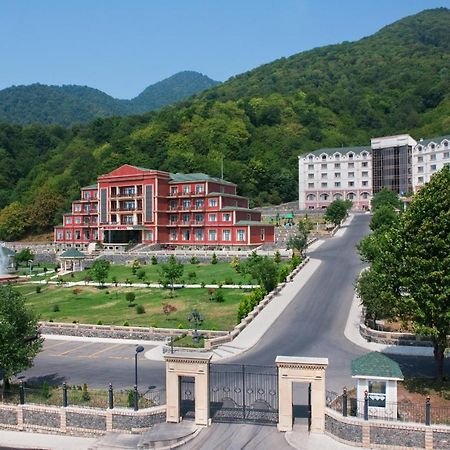 Qafqaz Resort Hotel Gabala Exteriör bild
