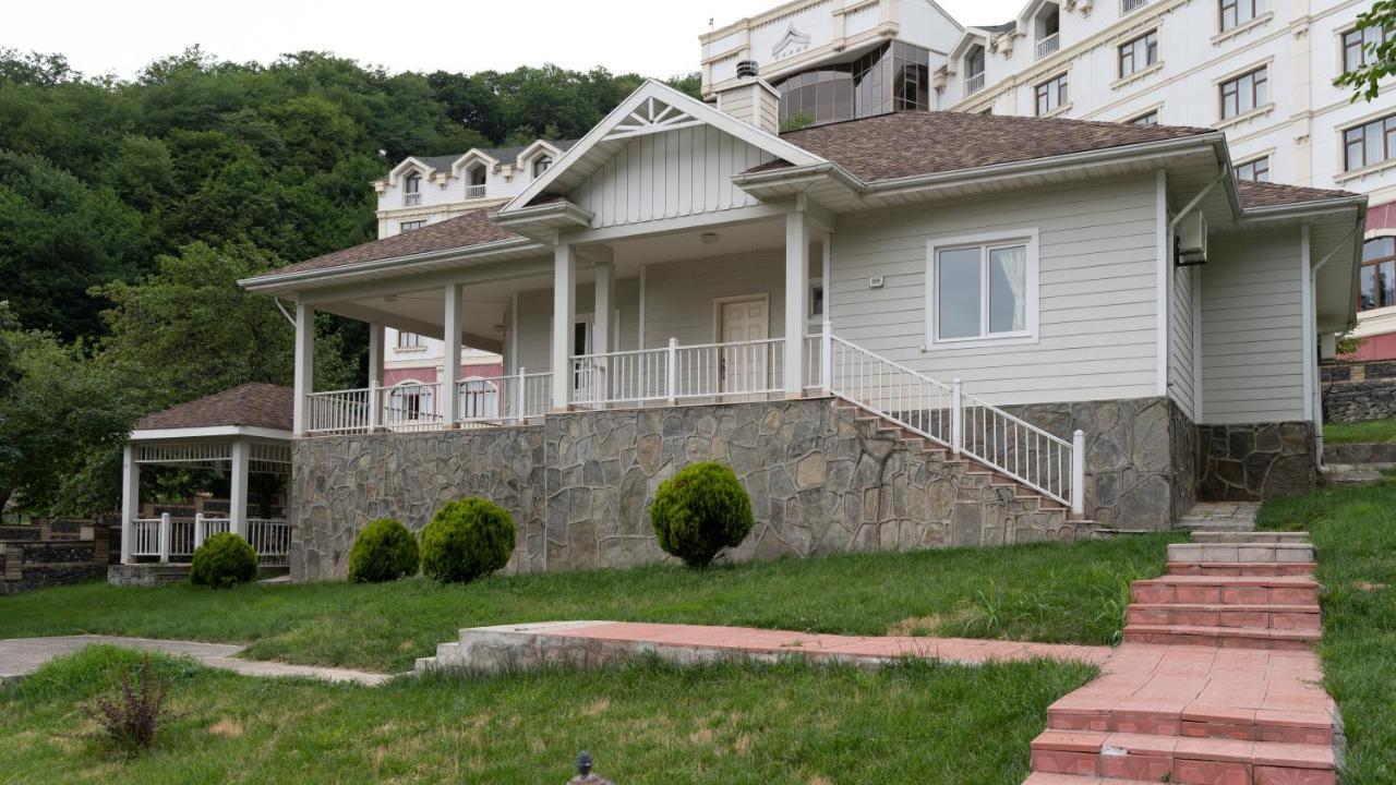 Qafqaz Resort Hotel Gabala Exteriör bild