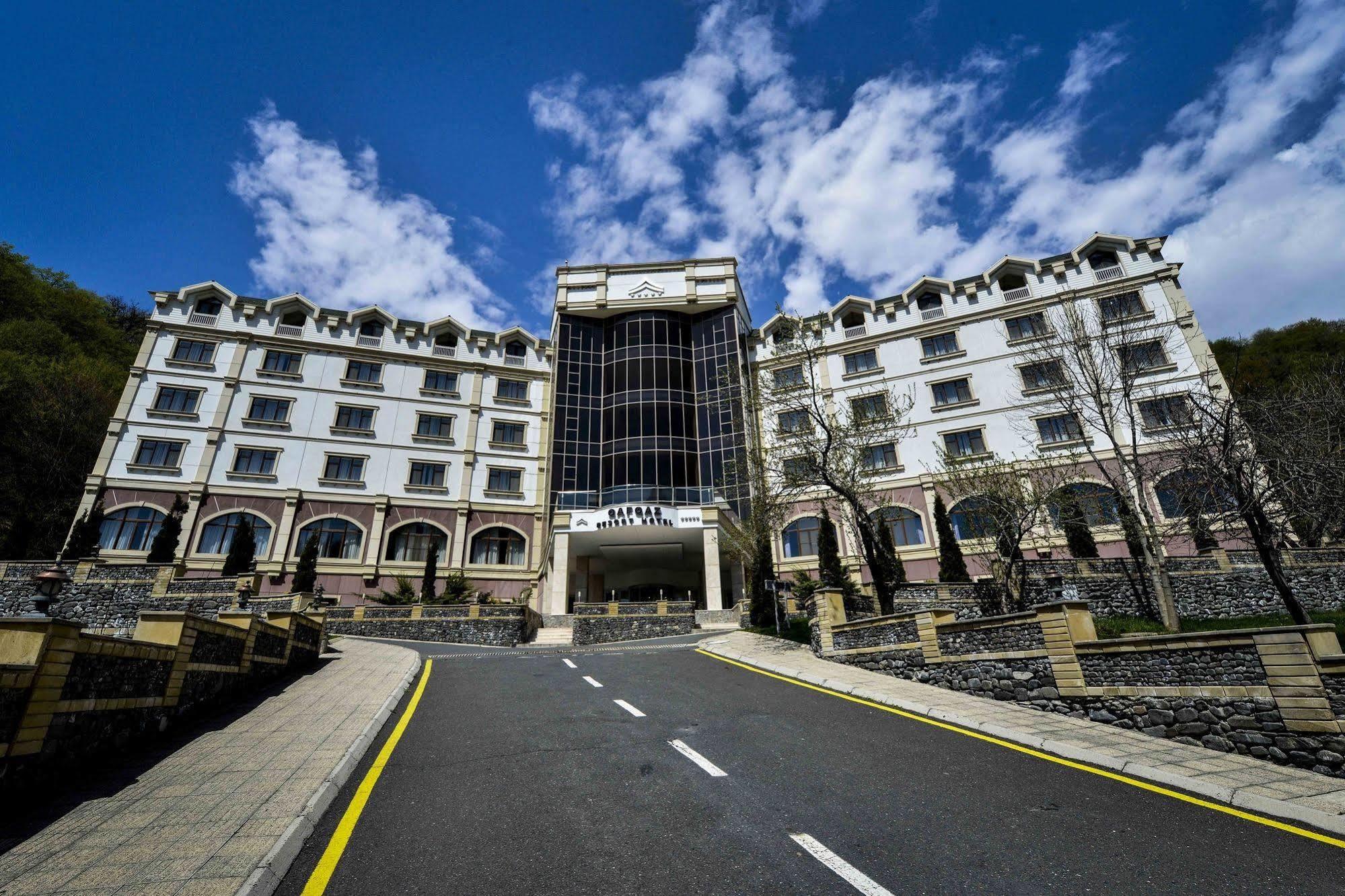 Qafqaz Resort Hotel Gabala Exteriör bild